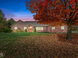 4520 Golfview Dr, Anderson, IN 46011