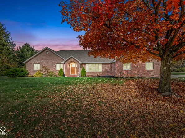 4520 Golfview Dr, Anderson, IN 46011