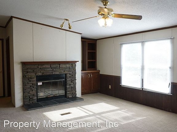 4th image of 116 Constitution Way