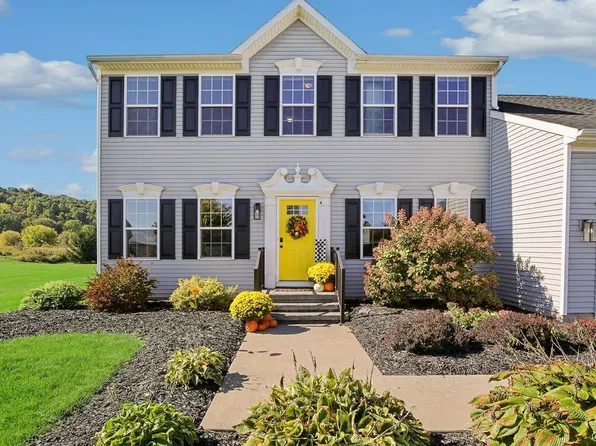 5817 Strawmount Trl, Chittenango, NY 13037