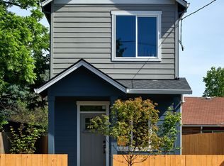 7225 E Burnside St, Portland, OR 97215