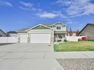 3914 W Moonlight Ct, Spokane, WA 99208