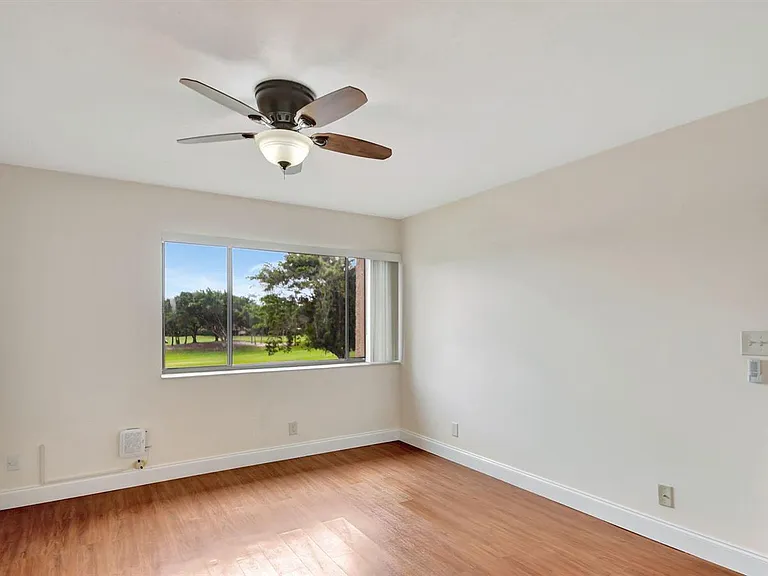 4539 Luxemburg Ct #304 — Photo 12