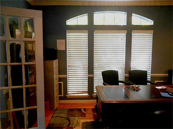5th image of 2209 Summer Reef Dr