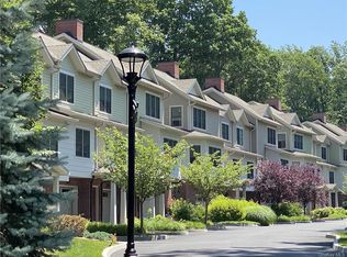 284 Boulder Ridge Rd, South Salem, NY 10590