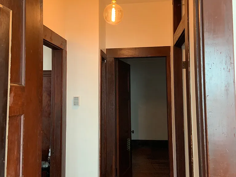 1418 Division St — Photo 11