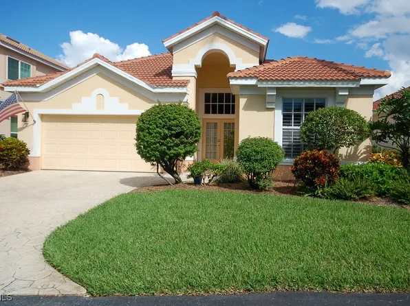 14862 Crescent Cove Dr, Fort Myers, FL 33908