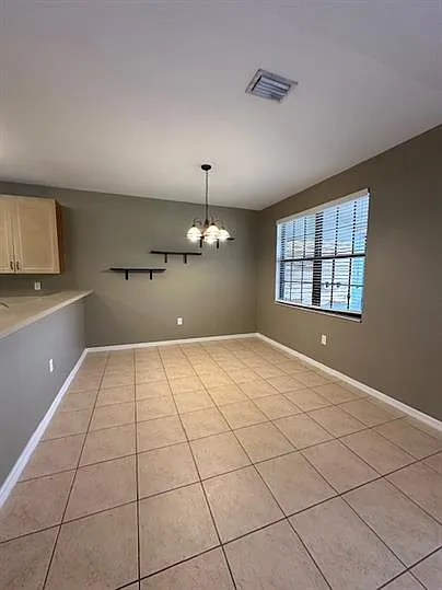 14732 Sutherland Ave — Photo 12