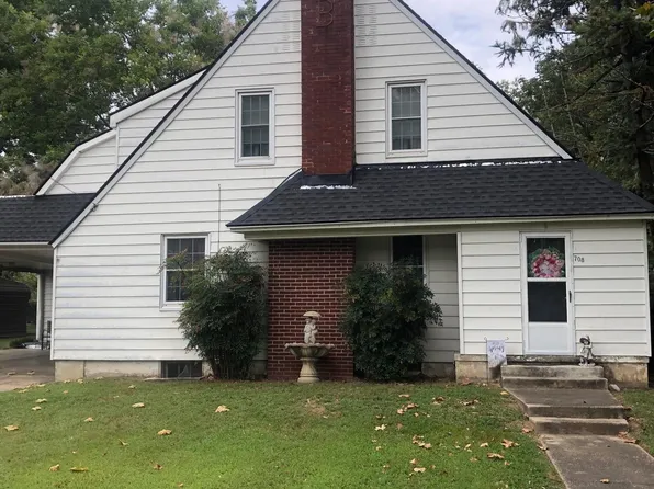 708 W 6th St, Rector, AR 72461