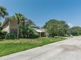 1325 River Ridge Dr, Vero Beach, FL 32963