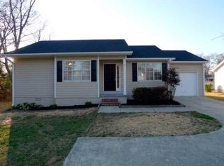 85 Circle Dr, Winder, GA 30680