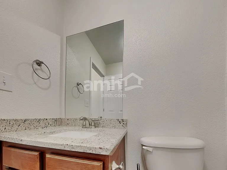 5778 Badenoch Ter — Photo 15