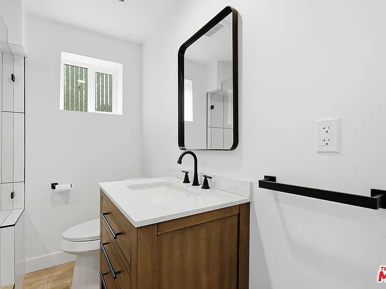 5452 Harcross Dr — Photo 39