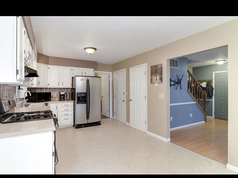 4 Haney Ct — Photo 5