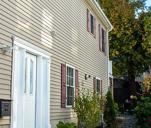 2nd image of 47 Florence Ave #47