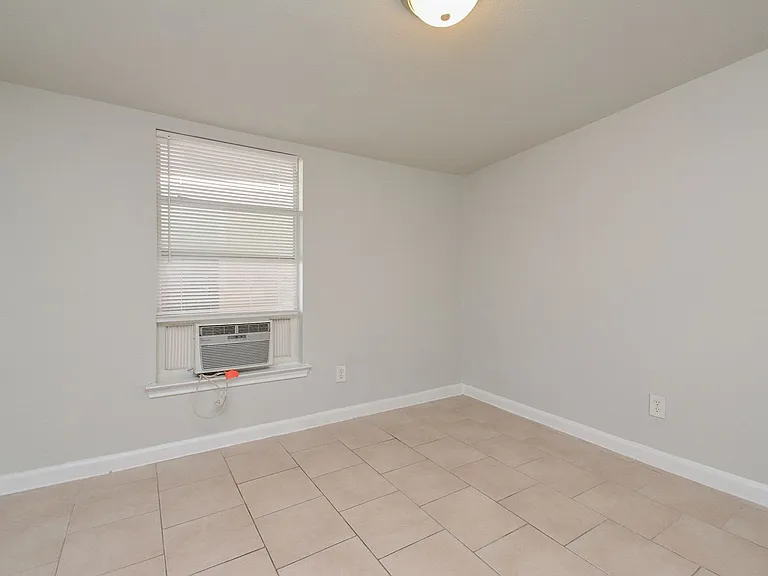2118 Thonig Rd — Photo 21