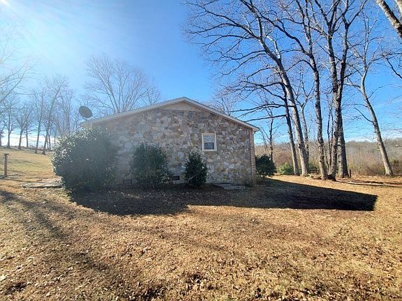 3rd image of 75 Tabor Dr