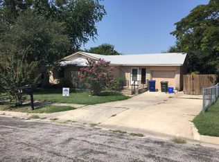 609 N 13th St, Copperas Cove, TX 76522