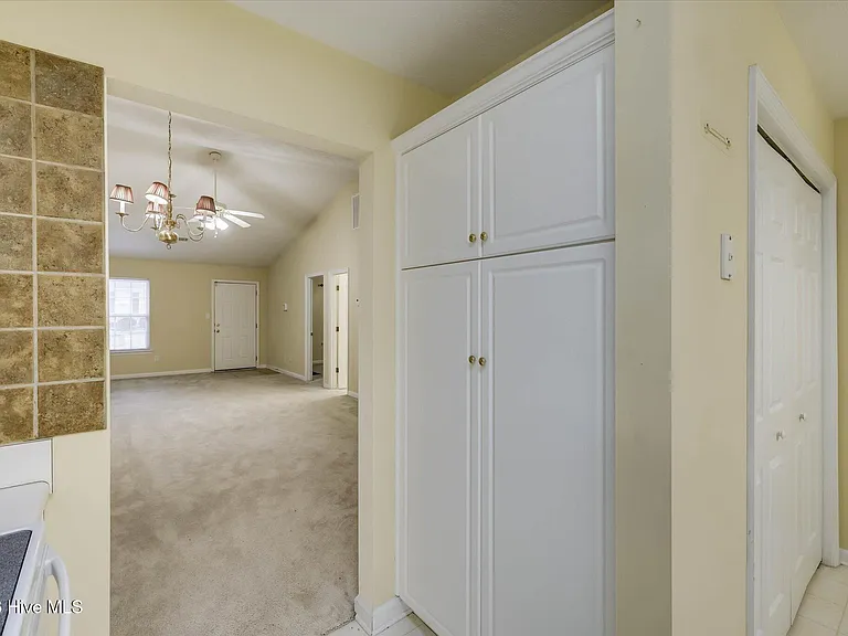 301 Beech Ln — Photo 17