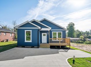 403 Tribble St, Seneca, SC 29678