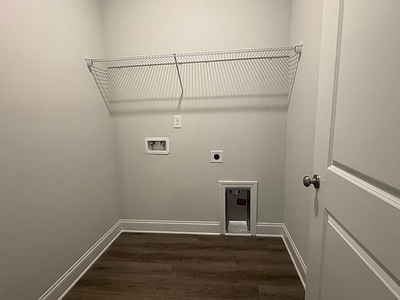 5th image of 1147 Clareton Drive #7a