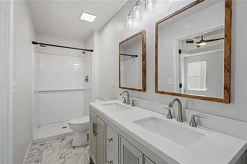 2521 NW Richard Dr — Photo 23