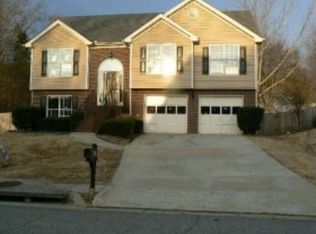 996 Martin Heights Dr, Lawrenceville, GA 30044