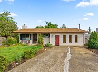 1490 Carobelle Ct, Cottage Grove, OR 97424