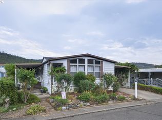 211 Shadow Ranch Ln, Roseburg, OR 97470