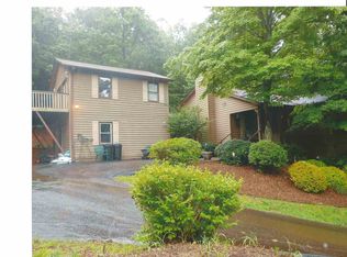 110 Glendlyon Cir, Landrum, SC 29356