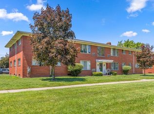 23045 Kelly Rd APT 9, Eastpointe, MI 48021