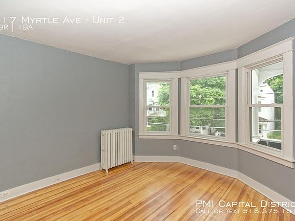 5th image of 617 Myrtle Ave #2