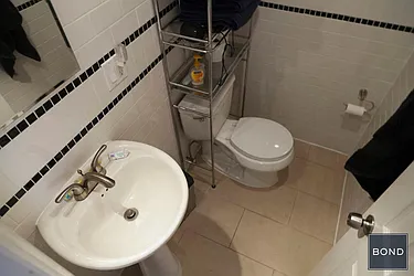 Rented by Bond New York