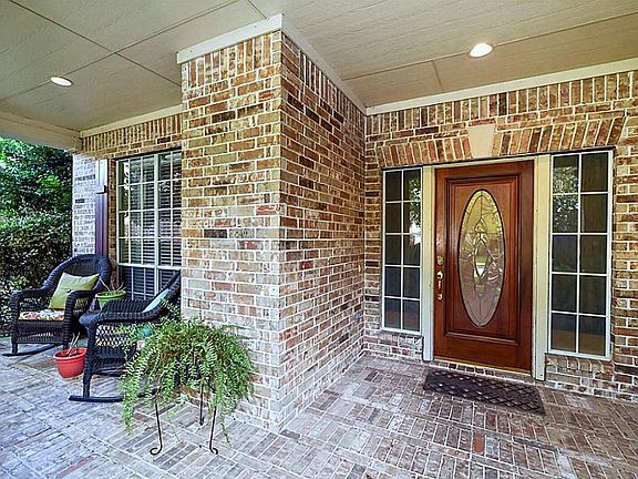 3rd image of 3211 Pine Arbor Trl