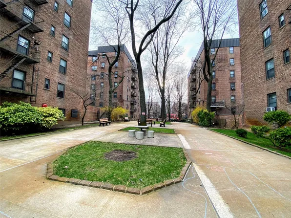90-11 Northern Boulevard #510, Jackson Heights, NY 11372