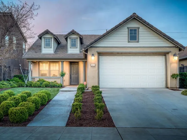 377 Wishon Way W, Madera, CA 93636