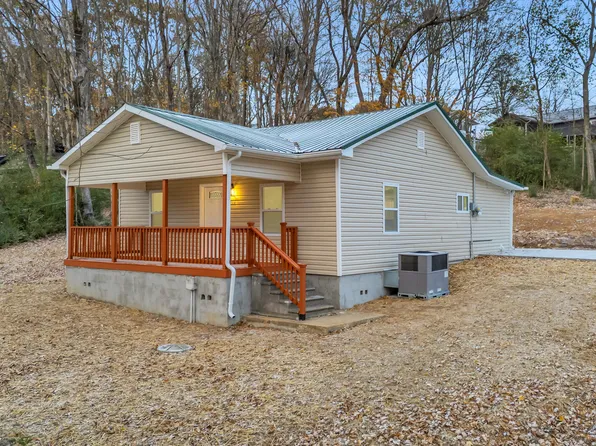 104 Frankfort St, Athens, TN 37303