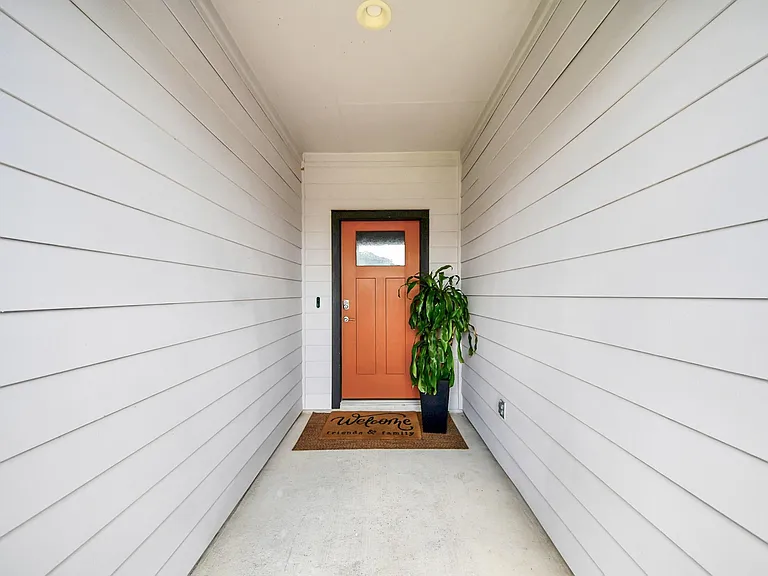 3306 Dagostino Creek Dr — Photo 4