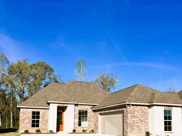 18735 Seabiscuit Ln, Zachary, LA 70791