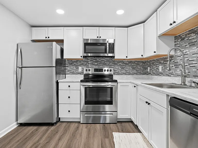 1204 Dutilh Rd #1 — Photo 11