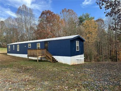 137 Cedar Point Dr, Mount Airy, NC, 27030