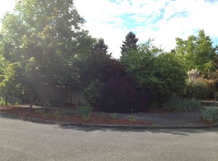 8203 21st Ave NE, Seattle, WA 98115