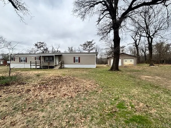 426867 E 1090th Rd, Checotah, OK 74426
