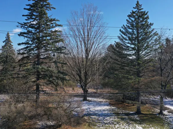 3115 Franklin Rd, Bloomfield Hills, MI 48302