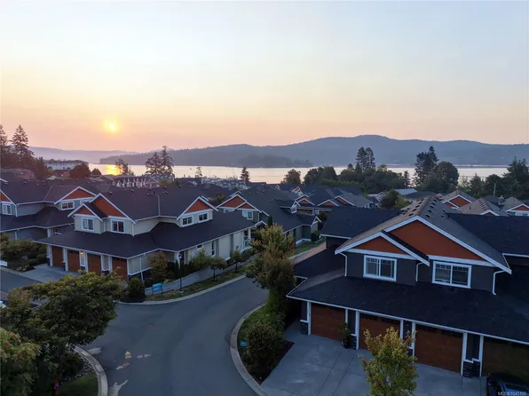 6995 Nordin Rd #351, Sooke, BC V9Z 1L4