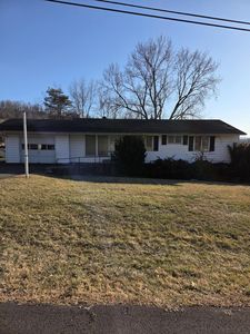 411 E Fairlawn Dr, Covington, VA, 24426