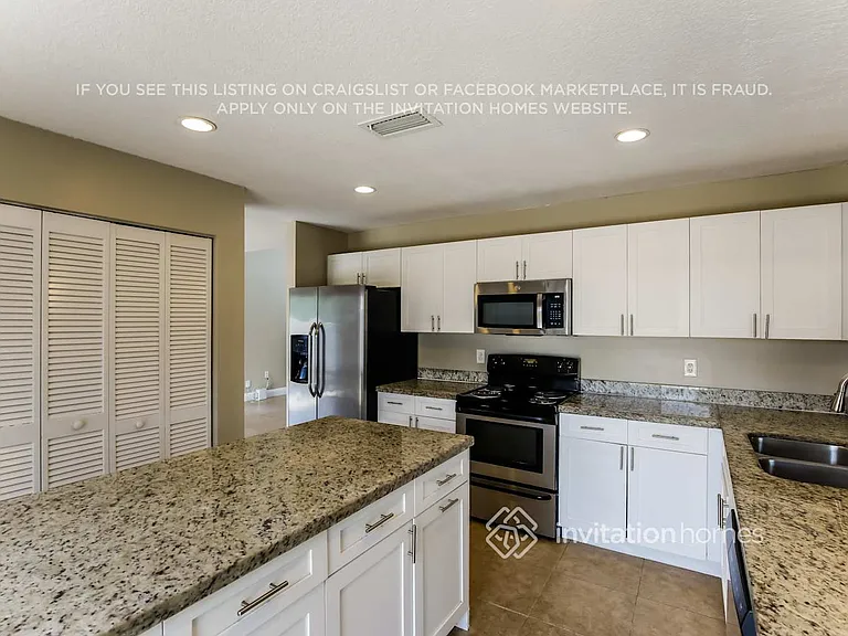 15533 SW 96th Ter — Photo 7
