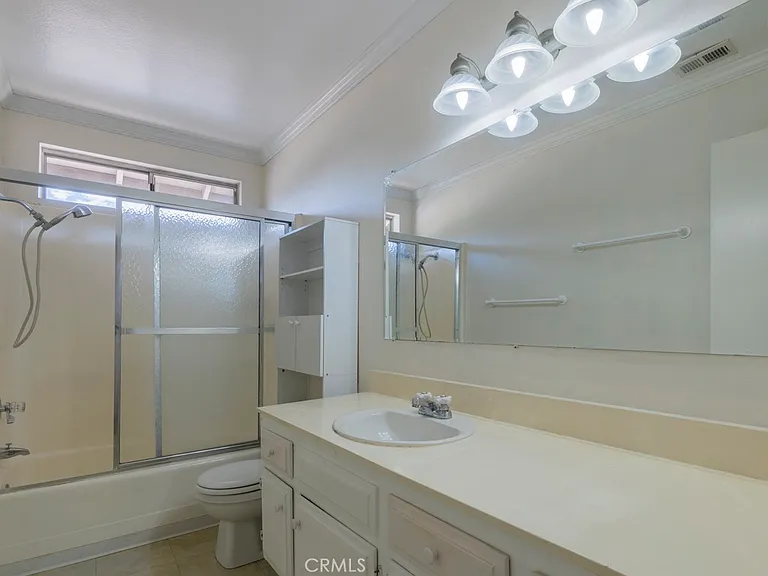 21862 Stonepine St — Photo 11