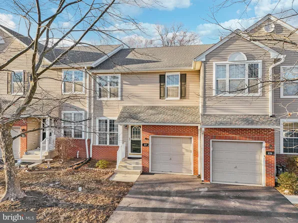 417 Nottingham Ln, Collegeville, PA 19426