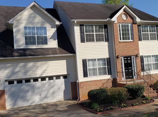 770 Lewis Ridge Cir, Lawrenceville, GA 30045